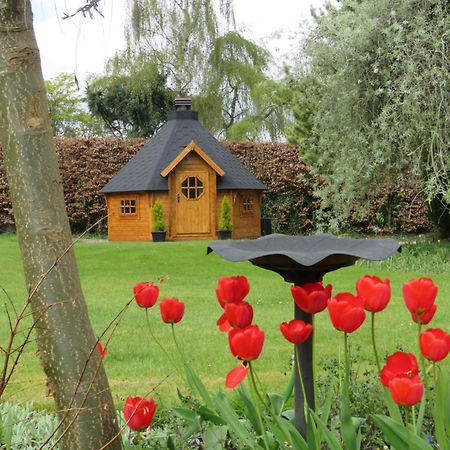Harleyburn Cottages - Stables And Saddlery ميلروز المظهر الخارجي الصورة