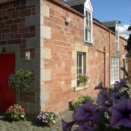 Harleyburn Cottages - Stables And Saddlery ميلروز المظهر الخارجي الصورة