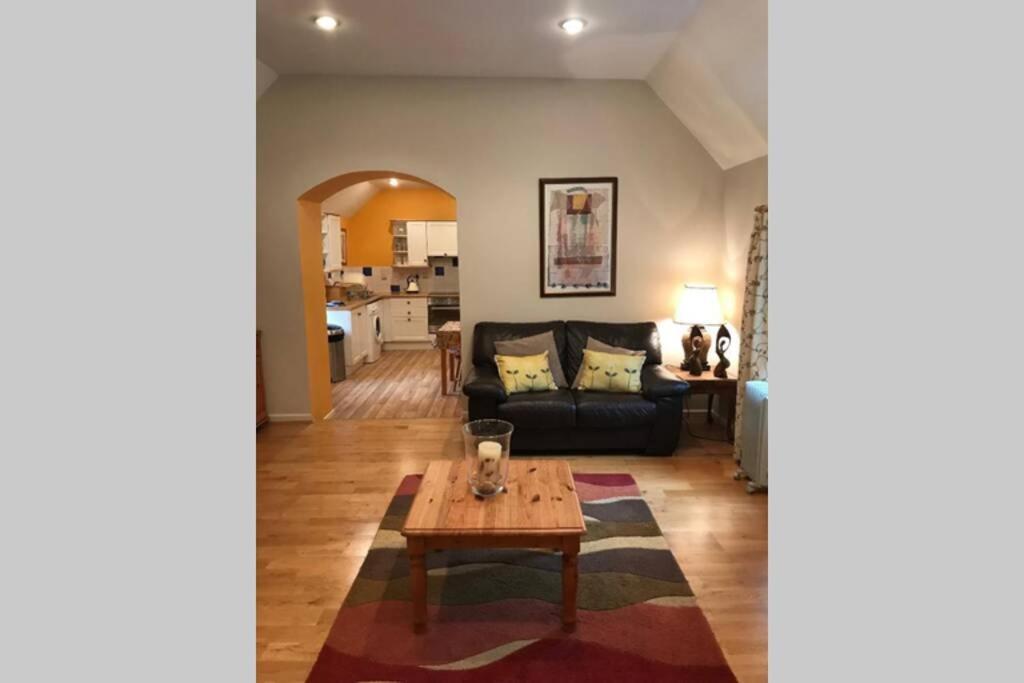 Harleyburn Cottages - Stables And Saddlery ميلروز المظهر الخارجي الصورة